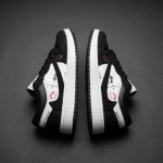 کتونی نایک ایر جردن 1 ترویس اسکات مشکی سفید Nike Air Jordan Low Travis Scott 1| سایزبندی 38 تا 41 - Image 3