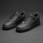 کتانی اسپرت مردانه مدل نایک Air Force 1 تمام مشکی مناسب پیاده‌روی و استفاده روزمره| سایزبندی 41 تا 44 - Image 3