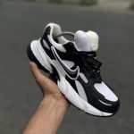 کفش کتانی نایک ومرو 5 Nike Vomero 5 مردانه رنگ پاندا | کفش اسپرت و پیاده روی | سایز ۴۱ تا ۴۴ - Image 2