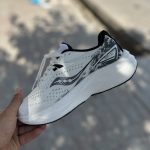 کفش کتانی ساکونی اسپید 2025 Saucony Speed 2025 زنانه سفید | کفش اسپرت و پیاده روی | سایز ۳۷ تا ۴۰ - Image 4