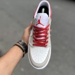کفش کتانی نایک ایر جردن 1 لو Nike Air Jordan 1 Low مردانه سفید قرمز | کفش اسپرت و روزمره | سایز ۴۱ تا ۴۴ - Image 2