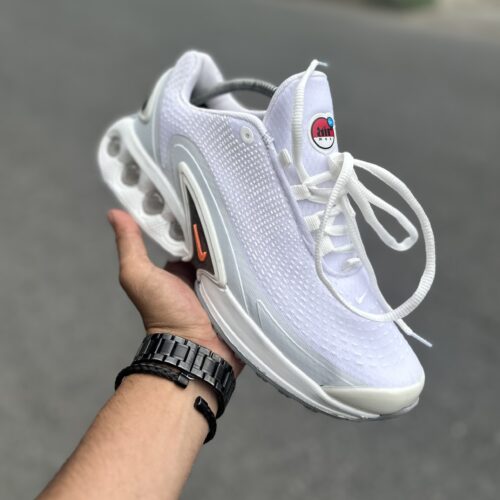 IMG_3871-500x500 کتانی نایک DN Nike DN مردانه تمام سفید | کفش اسپرت، پیاده روی و روزمره | سبک و راحت | سایز ۴۱ تا ۴۴ - Image 1