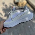 کفش اسپرت نایک زوم M2 Nike Zoom M2 مردانه تمام سفید | کتانی پیاده روی و روزمره | سایز ۴۱ ۴۲ ۴۳ ۴۴ - Image 4